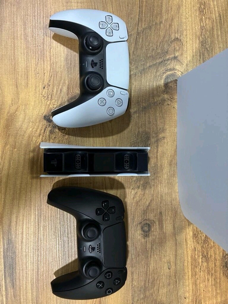 PlayStation 5 pro 2 TB - 3