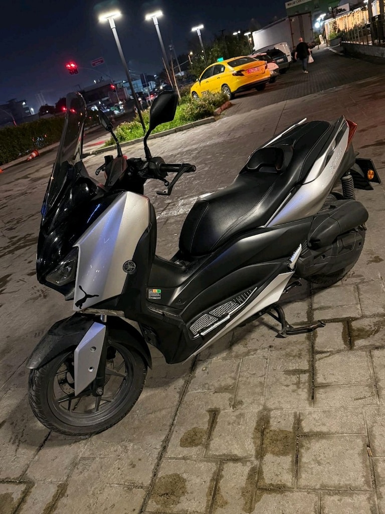 X MAX 125 ABS - 5