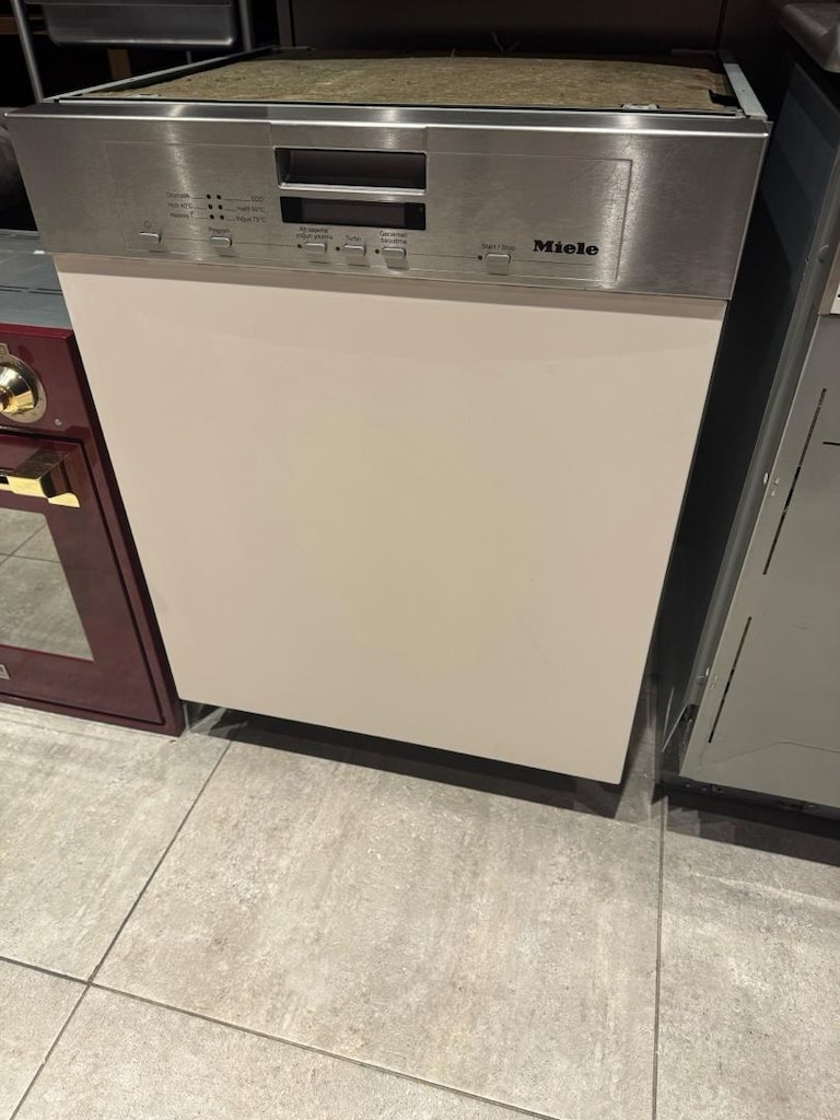 Miele Bulaşık Makinesi - 2