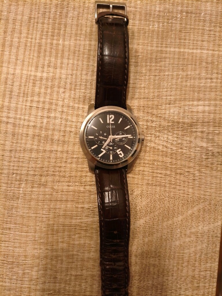 Guess erkek kol saati - 2