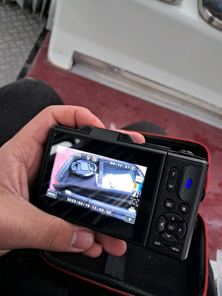 5K Ultra HD Dijital Kamera 75 MP 18X Zoom Ekranlı Çantalı - 4