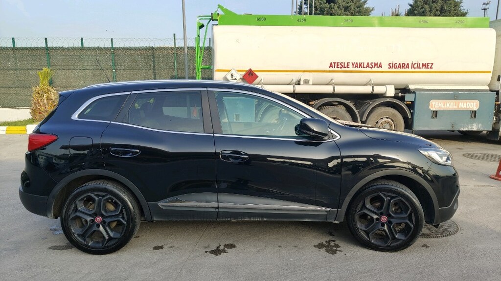 Renault Kadjar 1.2 bkack edition hatasız boyosaz - 9