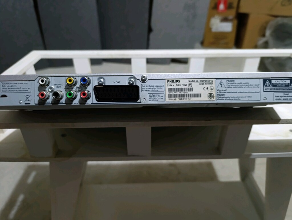 Philips DVD player - 2