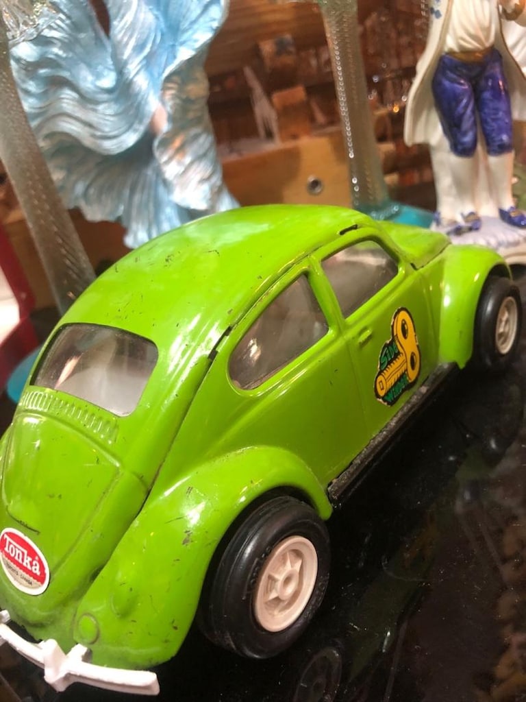 Vintage Tonka Volkawage (Side Winder) Beetle Metal Oyuncak Araba - 5