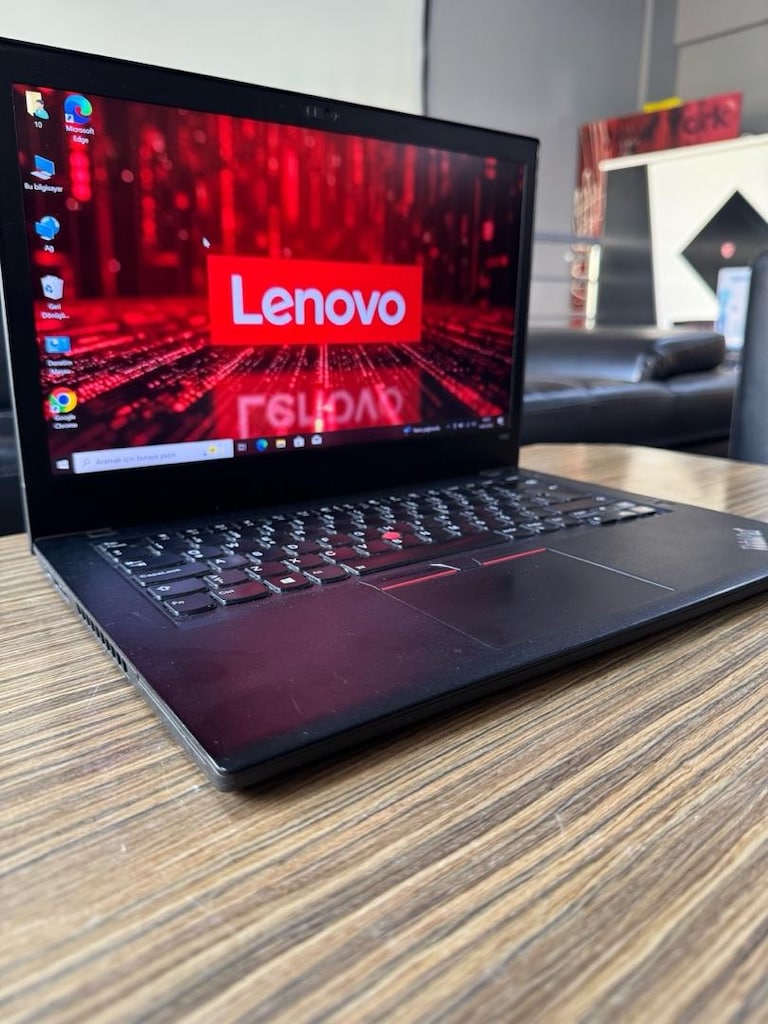 Lenovo iş Bilgisayarı