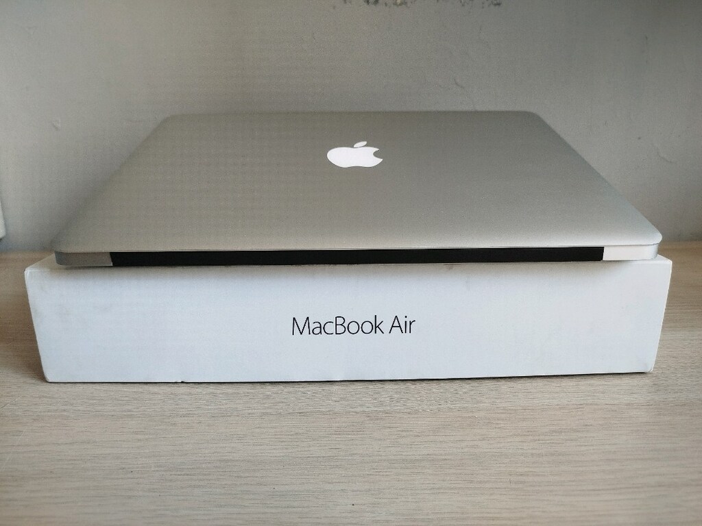 Apple MacBook Air 2015 - 6
