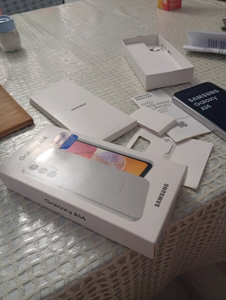 Samsung A14 telefon - 6