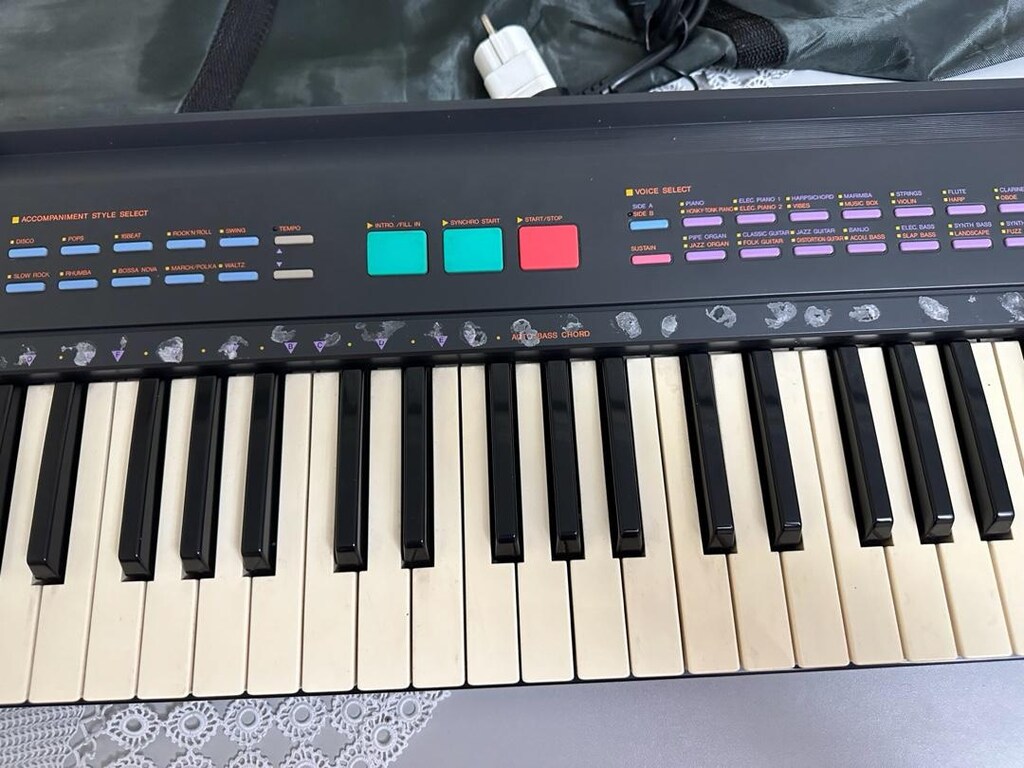 YAMAHA PSR-8 ORG - 8