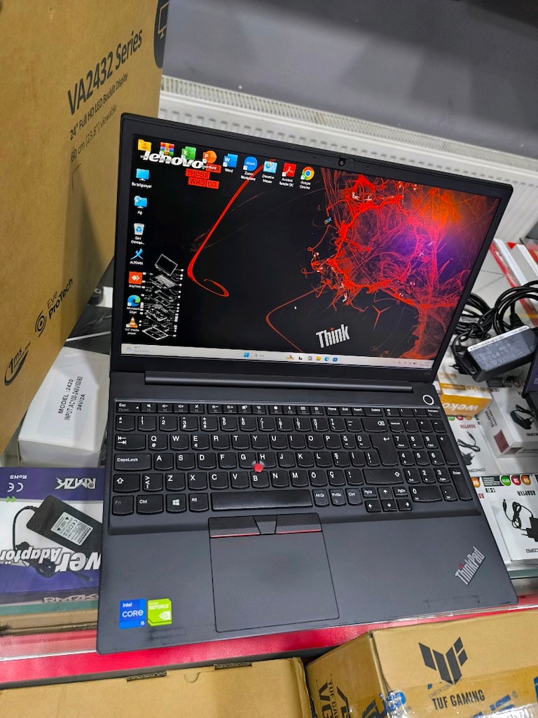 LENOVO THİNKPAD KURUMSAL SERİ LAPTOP - 4