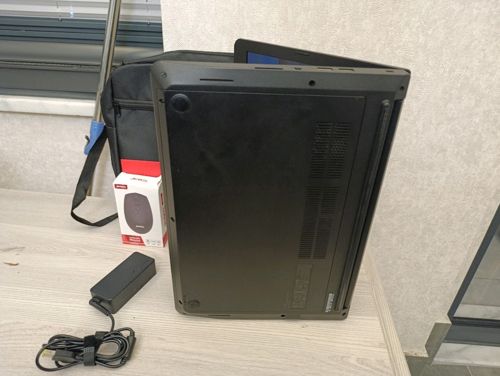 Lenovo ThinkPad i5 7. Nesil / 8 GB RAM / 240 GB SSD E470 - 5