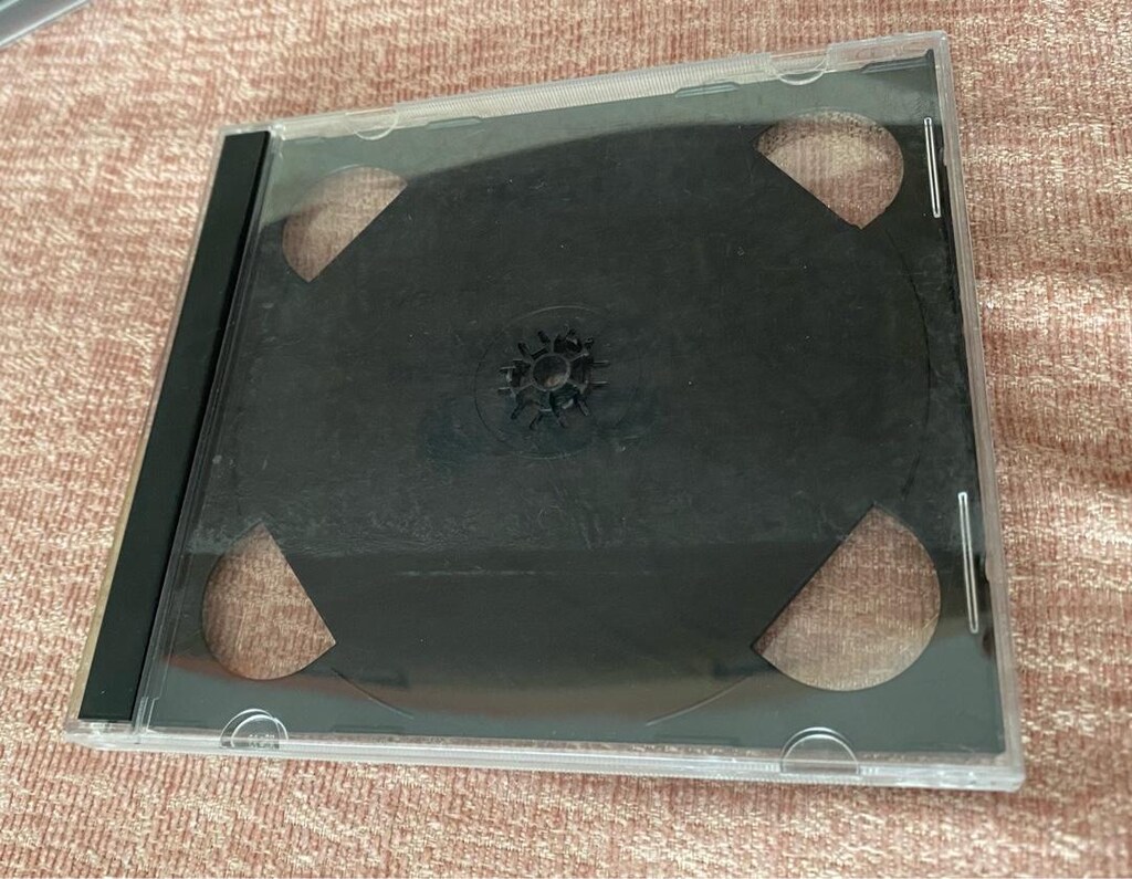 Boş cd kutuları - 9