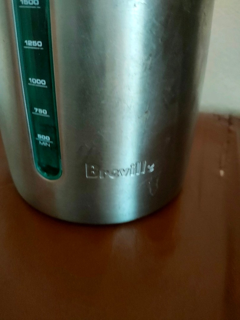 Breville BKE820 Çay Makinesi su haznesi - 9