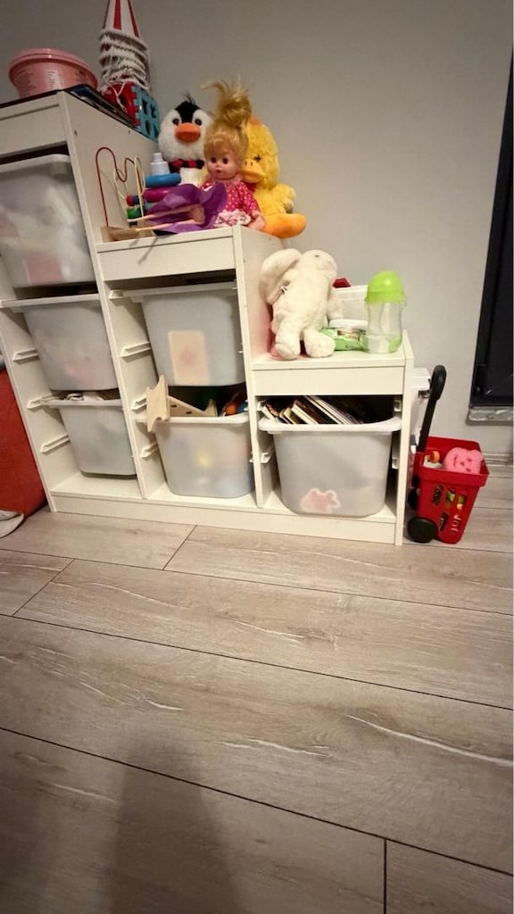 İkea TROFAST oyuncak dolabı - 2