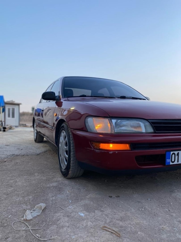 TEK DEĞİŞENLİ/MEKANİĞİ TAM/KLİMALI/LASTİKLRYENİ/MASRFSIZ COROLLA 1.3 m - 5