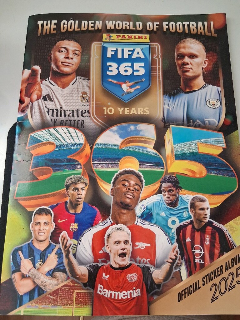 panini fifa 365 2025 sticker albümü - 2