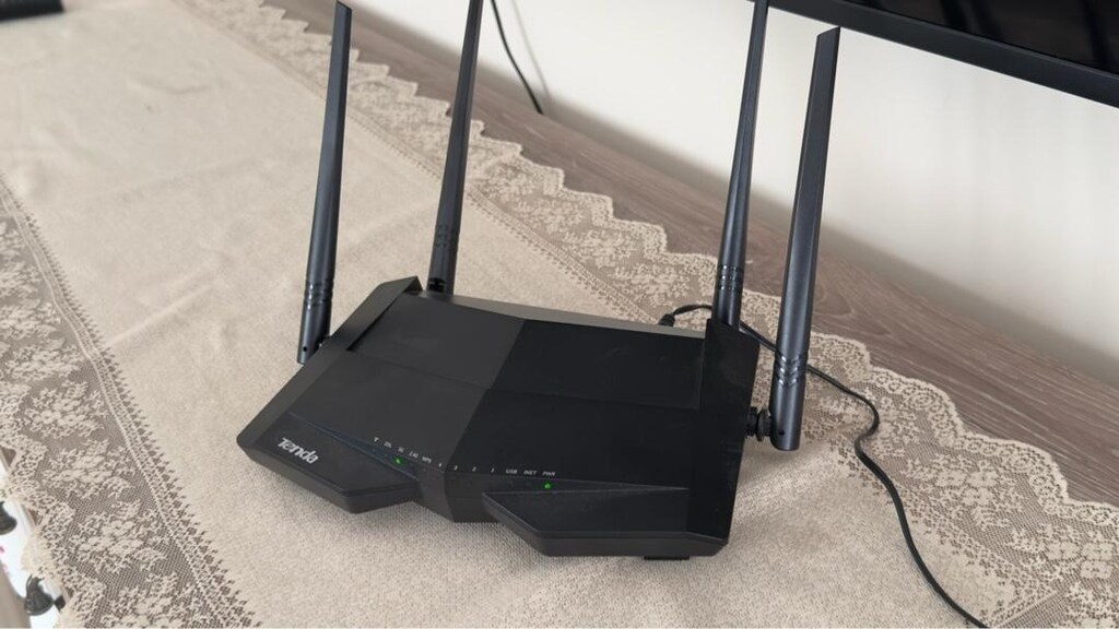 tenda modem - 3
