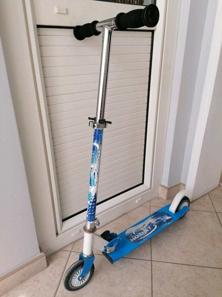 Scooter (Metal) - 2