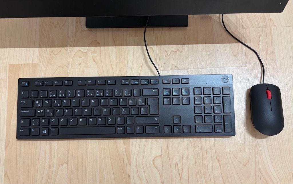 Dell OptiPlex 3240 All-in-One i5 8GB RAM 128GB SSD + Sıfır Klavye Mous - 2
