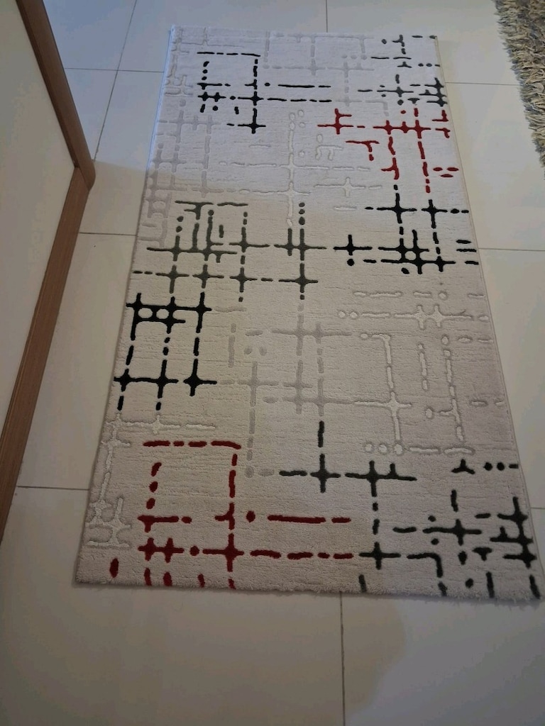 FİYAT DÜŞTÜ ACİL SATILIK 2 ADET HALI 120X170 CM VE 80X150 CM