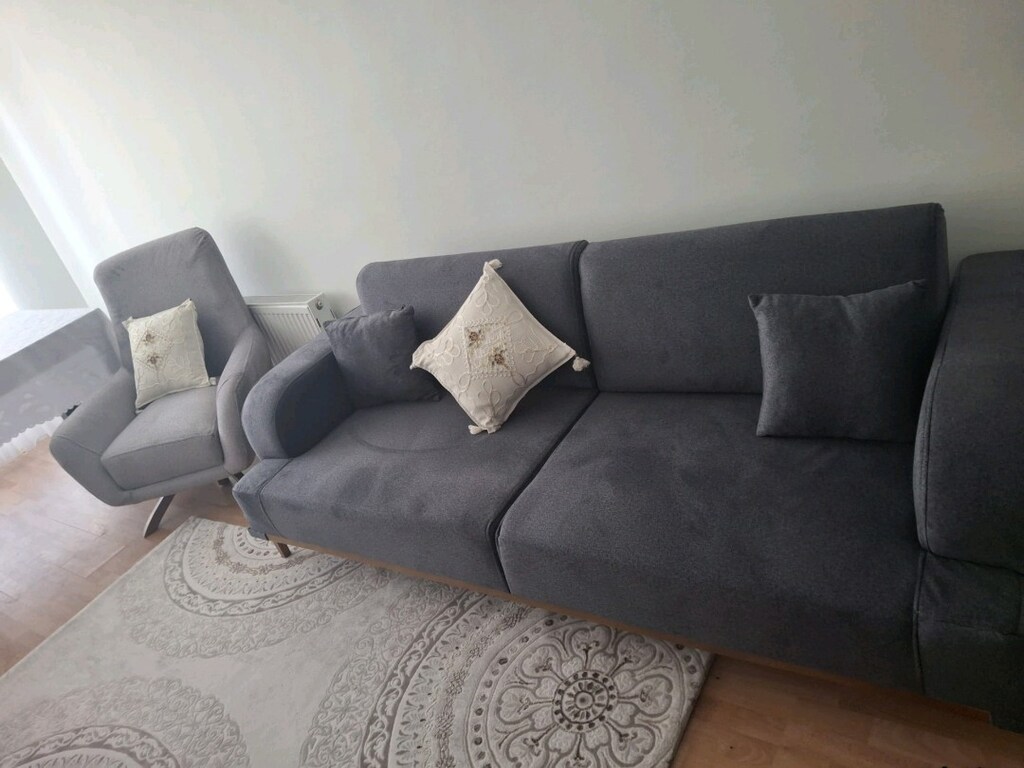 koltuk takımı 2 adet 3lü 2 adet tekli yatak oluyor - 2