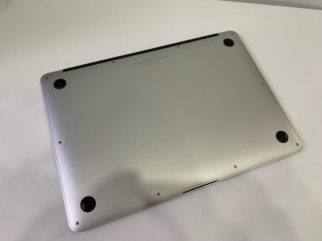 MacBook Air 2017 i5 8 Ram 256 Ssd 13 inç - 8