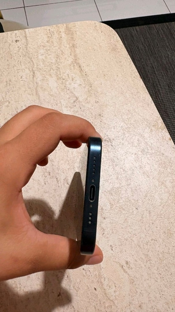İPHONE 15 PRO - 4