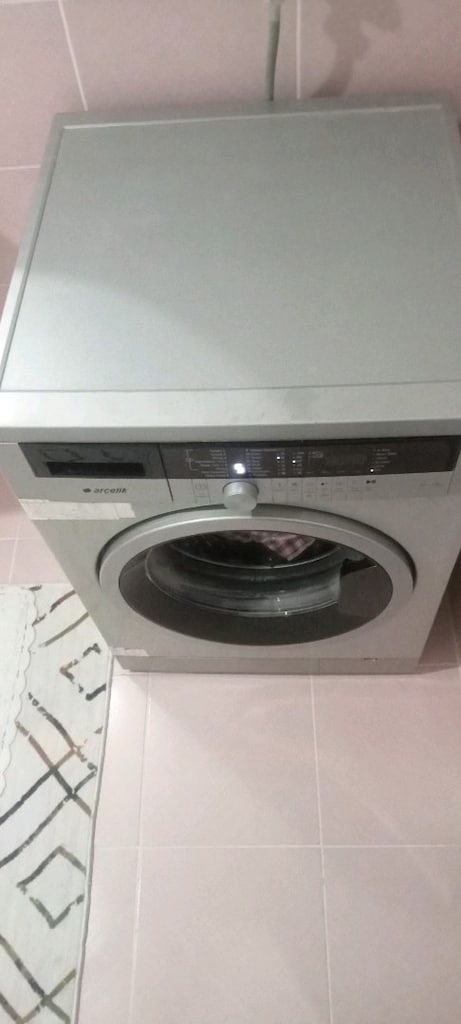 ARÇELİK MARKA 9 KİLOGRAM LIK ÇALIŞIR VAZİYETTE ÇAMAŞIR MAKİNESİ - 5