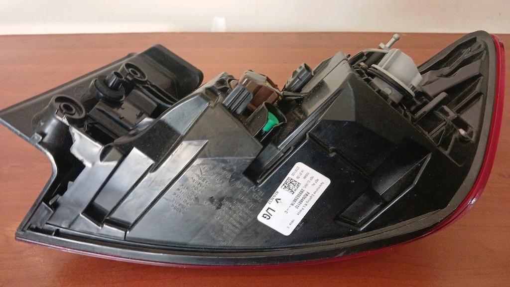 RENAULT TALİSMAN SOL STOP ORJİNAL ÇIKMA HATASIZ KARGO OLUR - 3