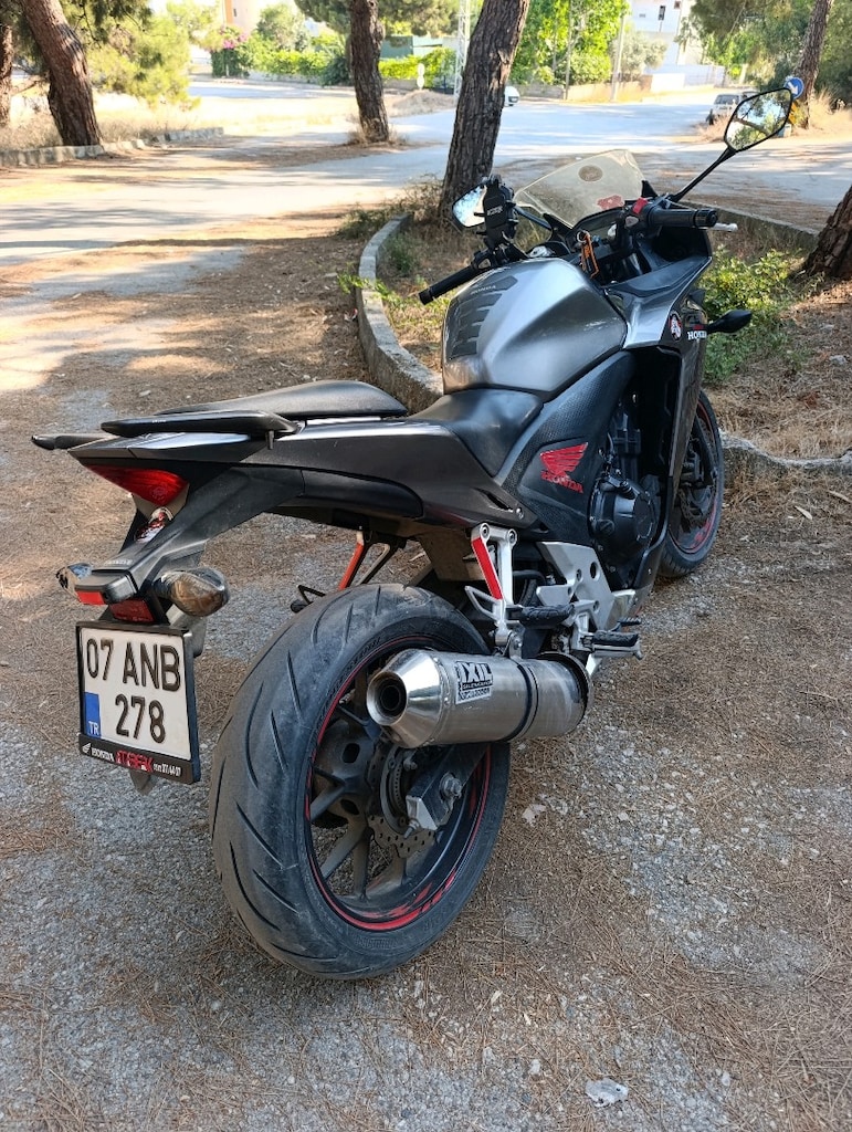 HONDA CBR500R - 4
