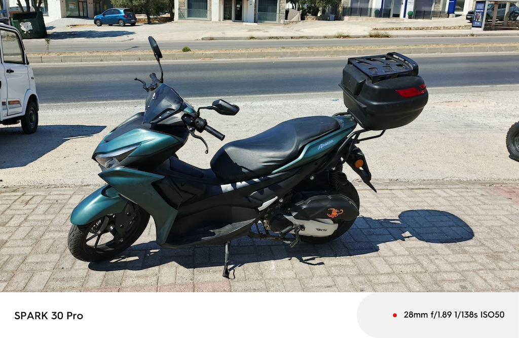 Temiz RKS Arome 125 Maxi Scooter - Kazasız & Düşük Kilometrede - 3