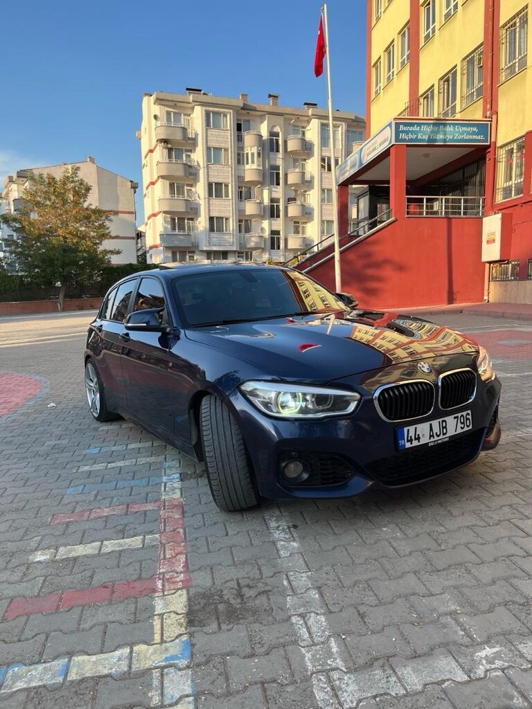 BMW 118i - 2
