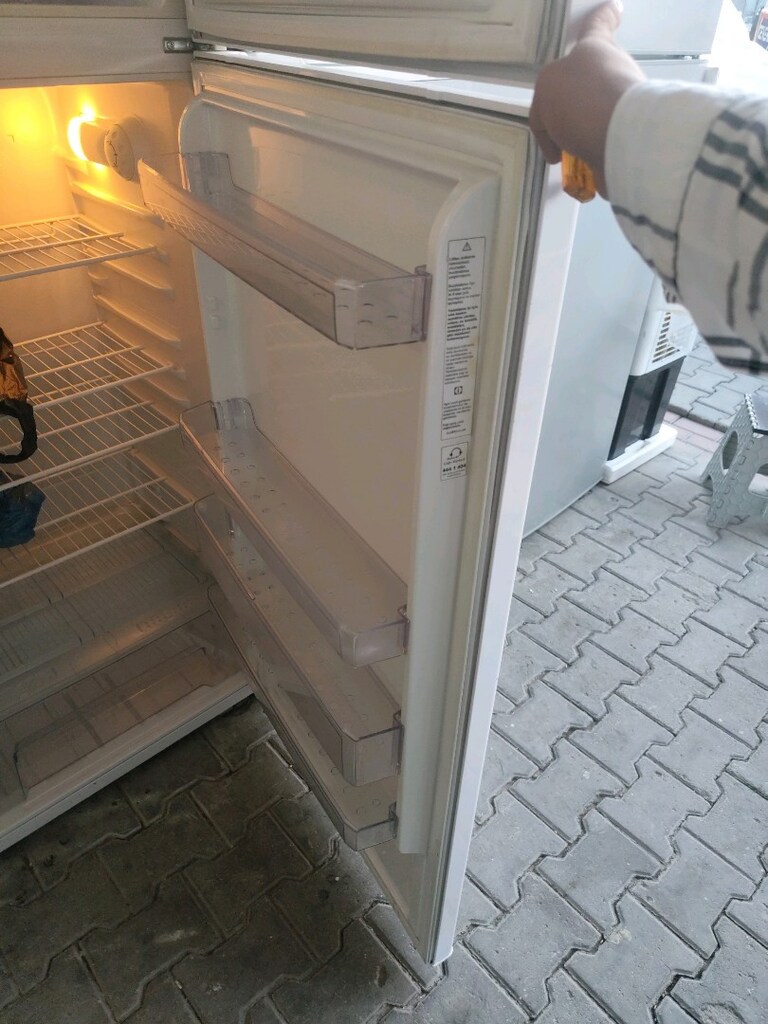 buzdolabı Beko Beyaz reng sağlam ürün - 2