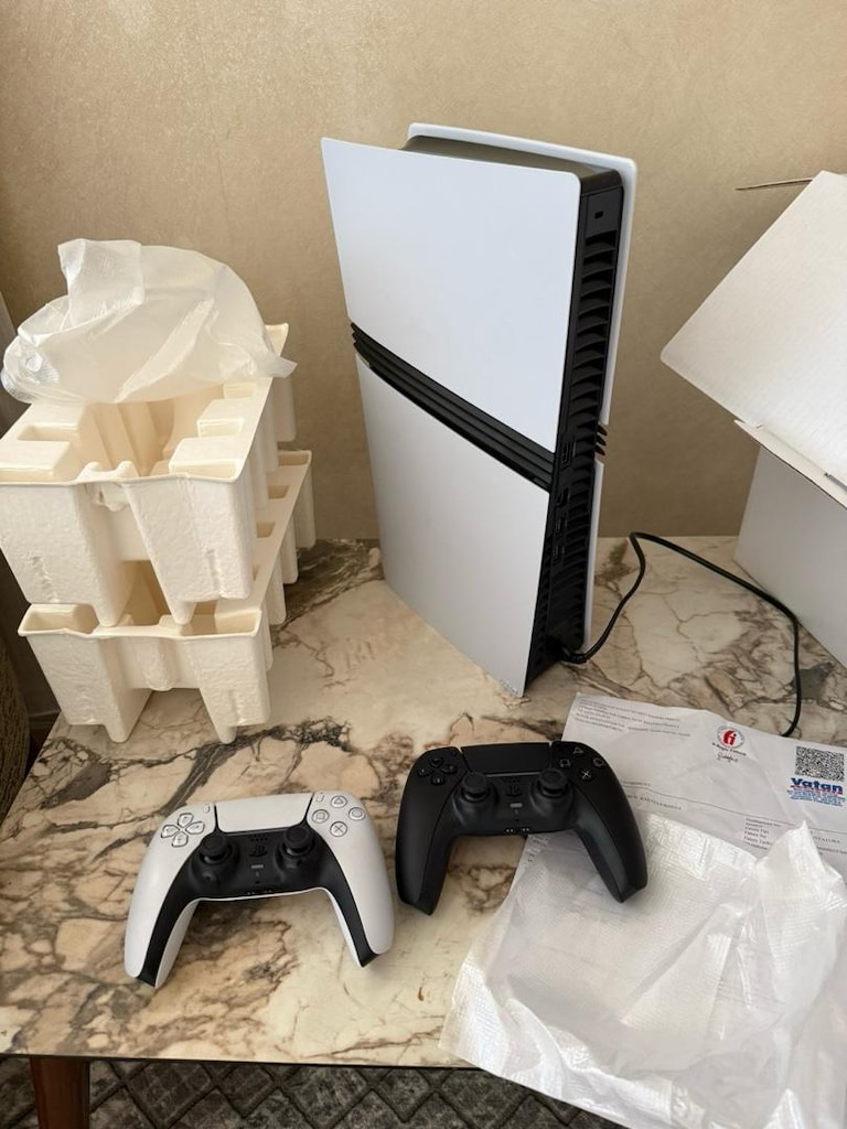 PlayStation 5PRO - 2