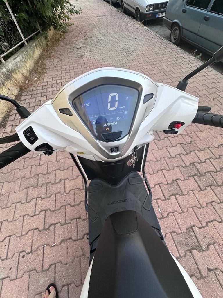 Arora leader 50/125 cc
