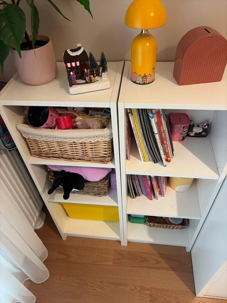 ikea kitaplık - 2