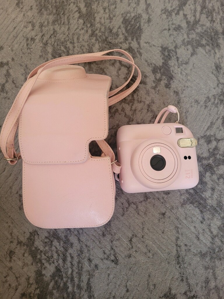 Instax mini 12 Fujifim fotoğraf makinesi anında baskı verir - 4