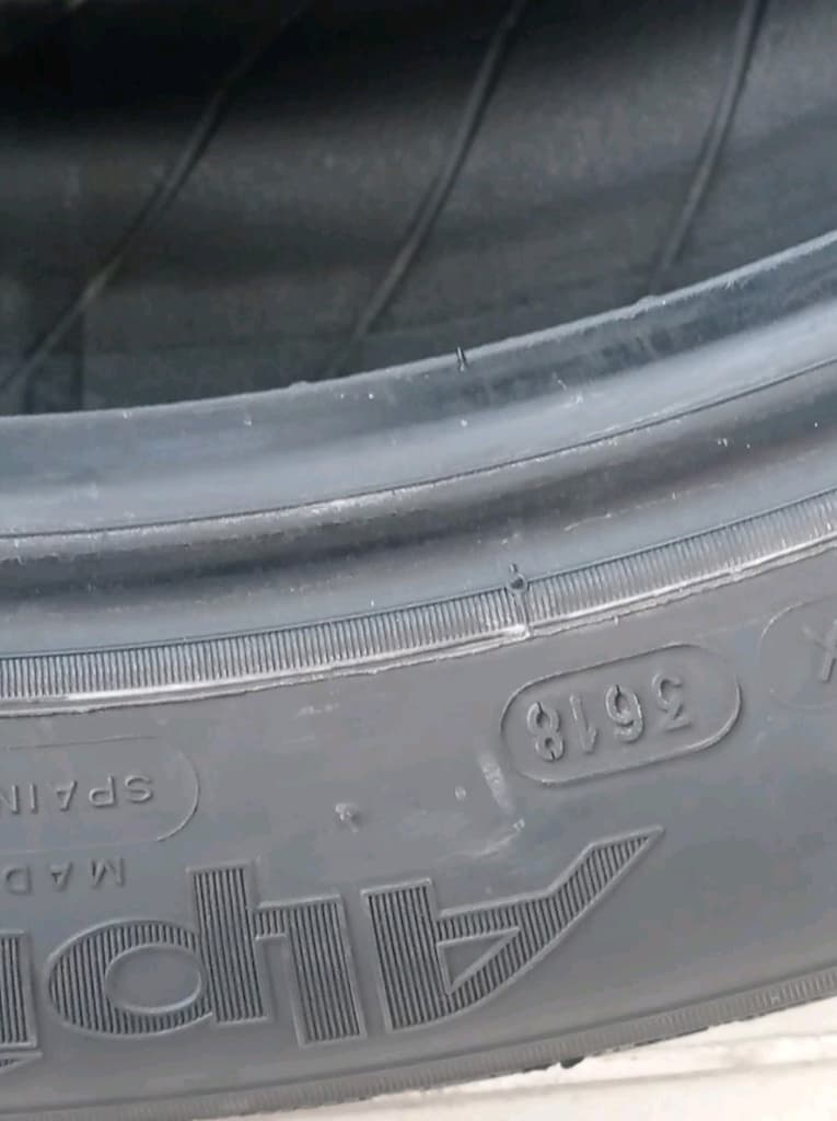 205/55/19 Kışlık Michelin lastik - 2