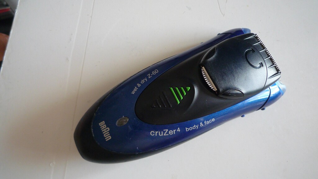 BRAUN CRUZER 4 Z60 SAKAL VÜCUT EPİLASYONU TRAŞ MAKİNESİ - 7