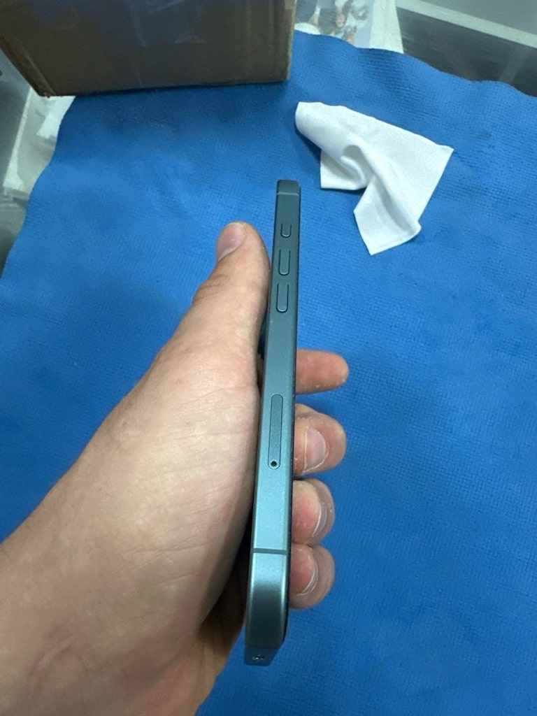İPHONE 16 128GB - 4