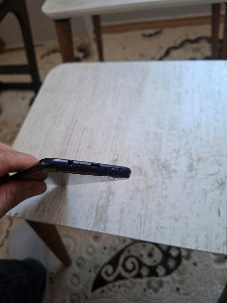 realme c2 ekran kırık ekran taktırıp kullanabilirsiniz - 3
