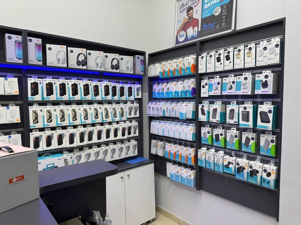CEP TELEFONU MAĞAZA MOBİLYASI - 2