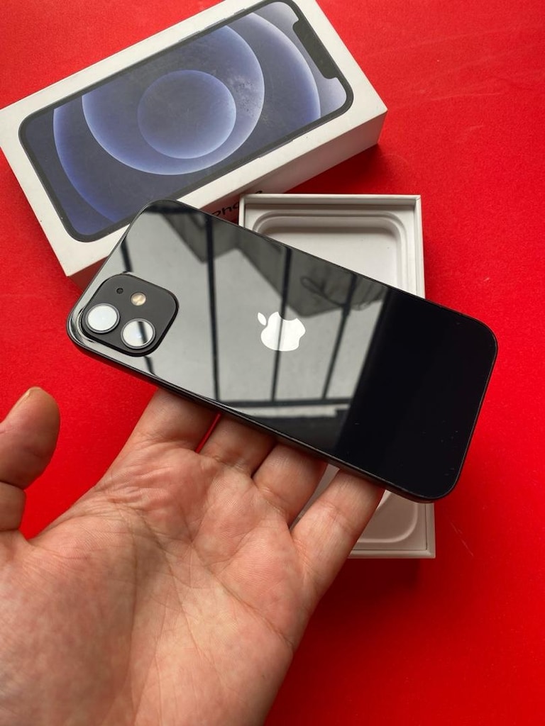 Iphone 12 - 3