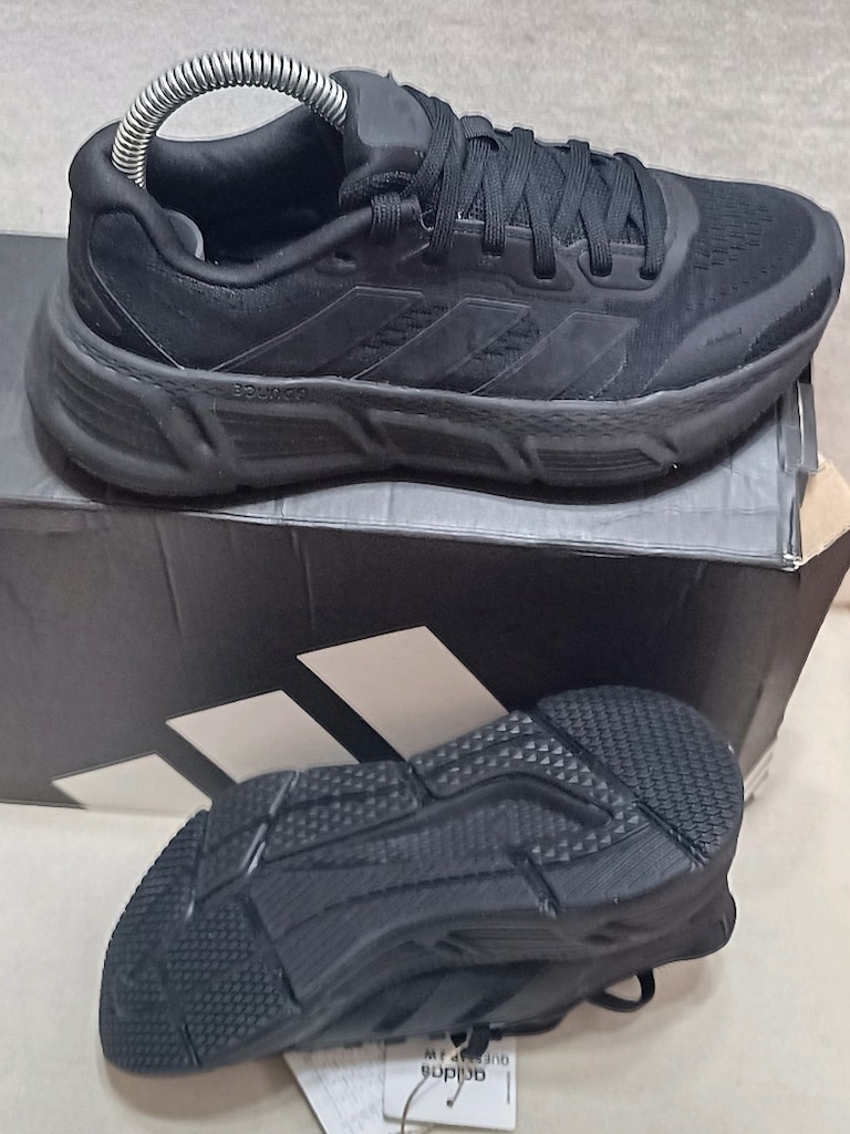 Adidas Questar 2 Orjinal sıfır üründür denemek için dahi giyilmemiş - 3