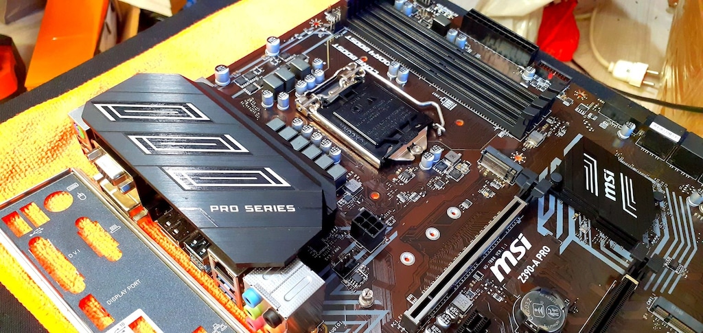 MSI Z390-A PRO (SIFIR GiBi) 8-9.cu Nesil LGA 1151 Soket Anakart - 11