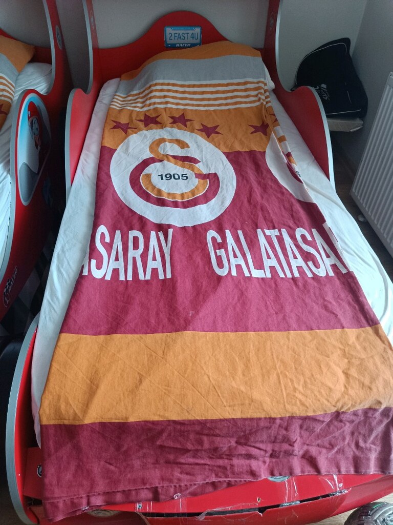 çilek arabalı yatak - 2