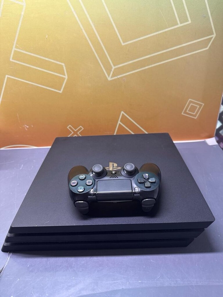 PLAYSTATION 4 PRO 1 TB + PLAYSTATION 4 ORİJİNAL DUALSHOCK KOLU - 3