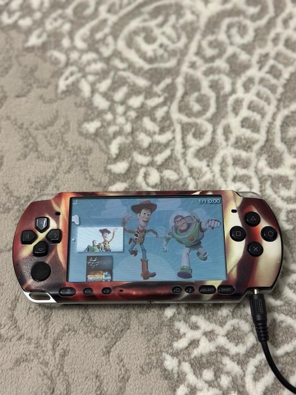 Temiz, Ekranı Çiziksiz PSP 3004 + 13 Efsane Oyunlu - 6