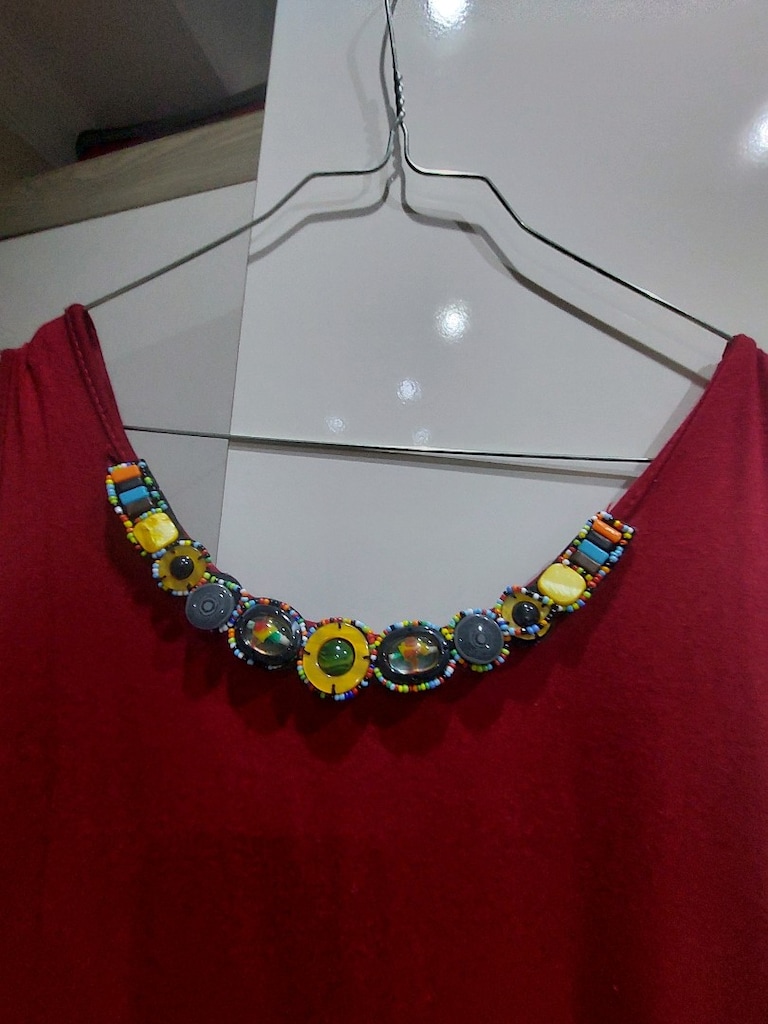 yakasi işlemleri ve taşları var - 3