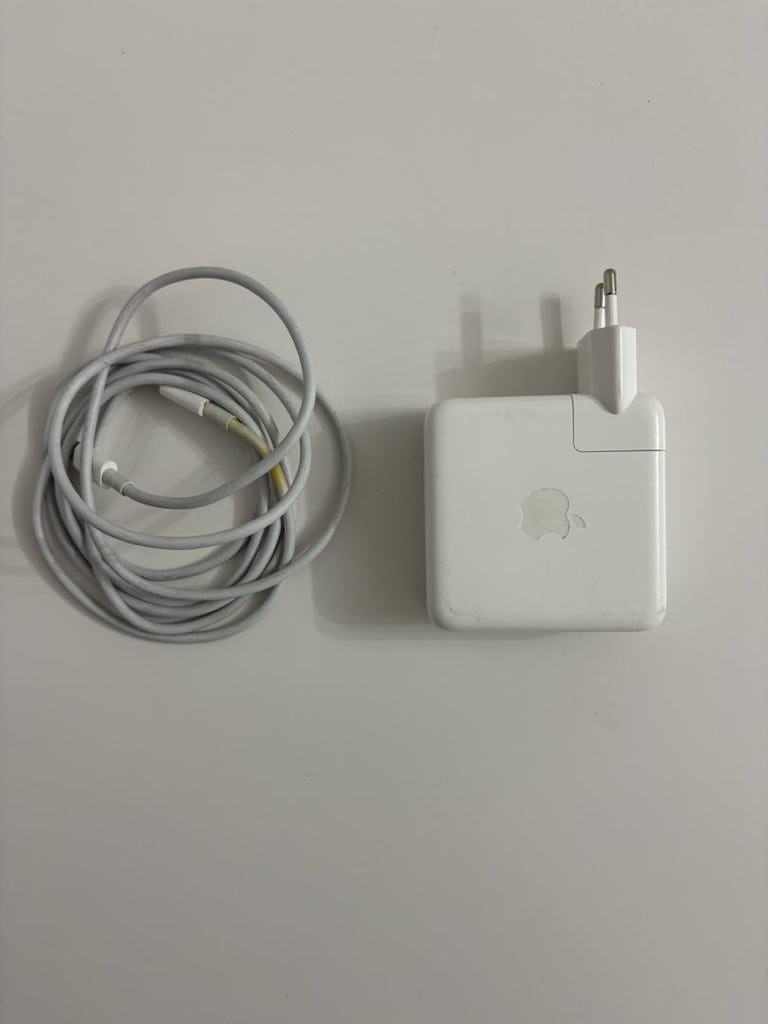 MacBook Pro 16” 2019 | i7 6 Çekirdek | 16GB RAM | AMD 4GB - 9