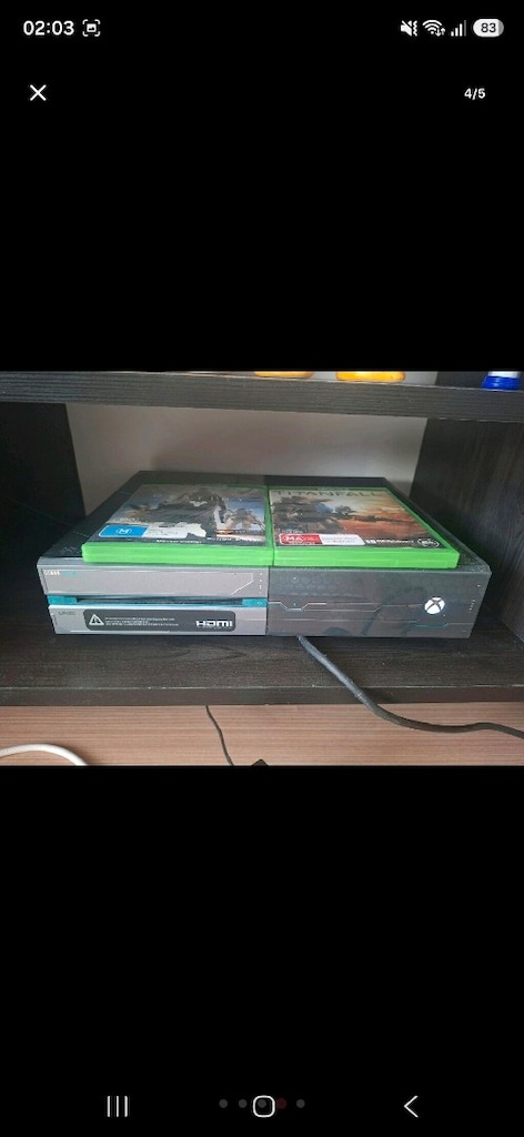 X box One - 3
